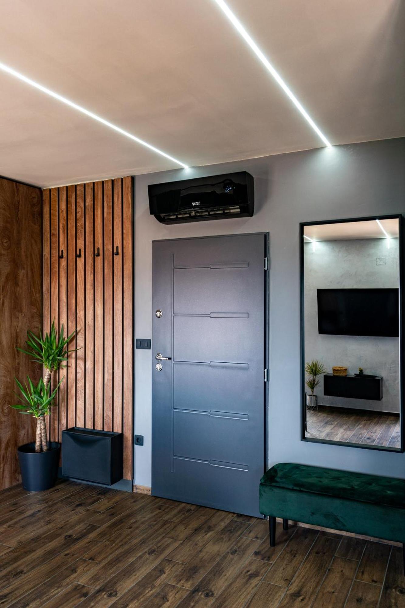 Modern Studio With A Beautiful View 拉布 外观 照片